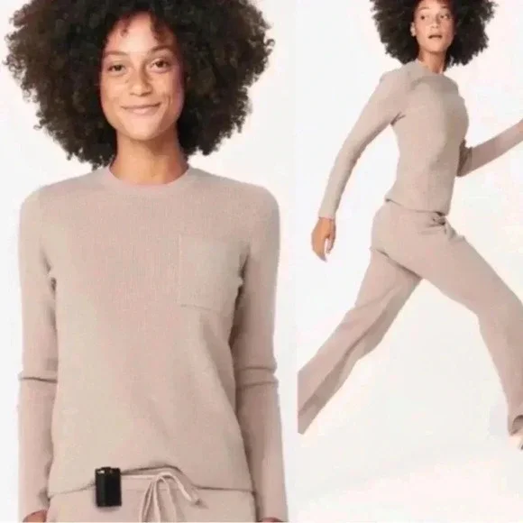 FIGS Loungewear Long Sleeve Ribbed Knit Pullover Sweater Latte Beige Size Medium - Picture 11 of 12